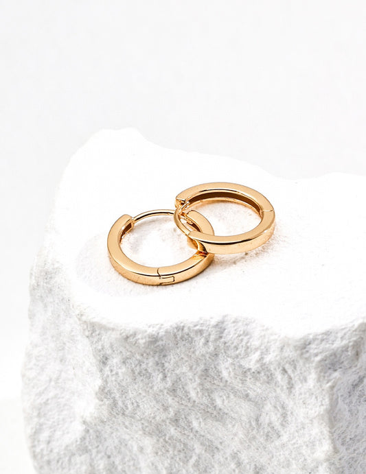 Minimalist Gold Circle Earrings
