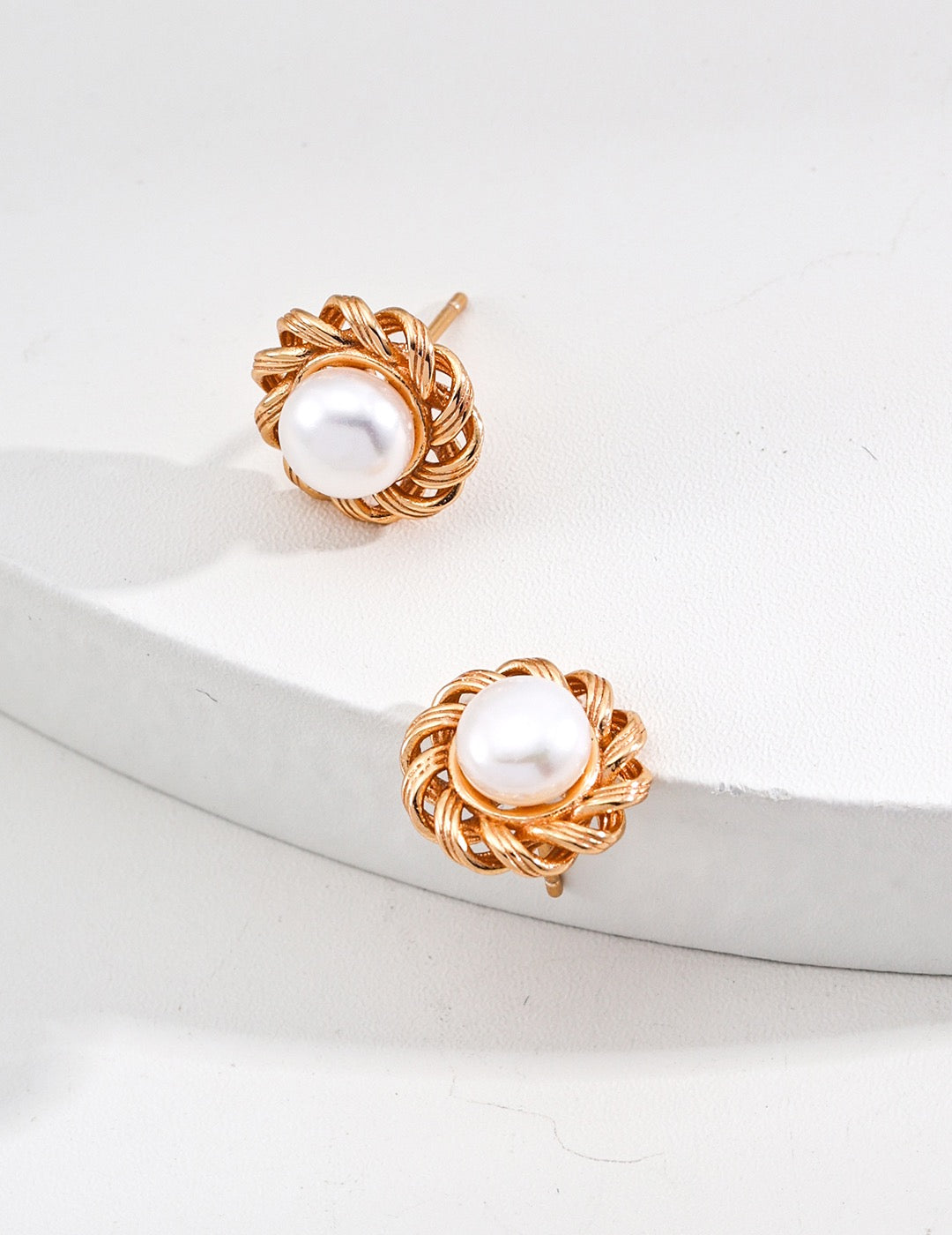 Vintage Pearl Gold Stud Earrings