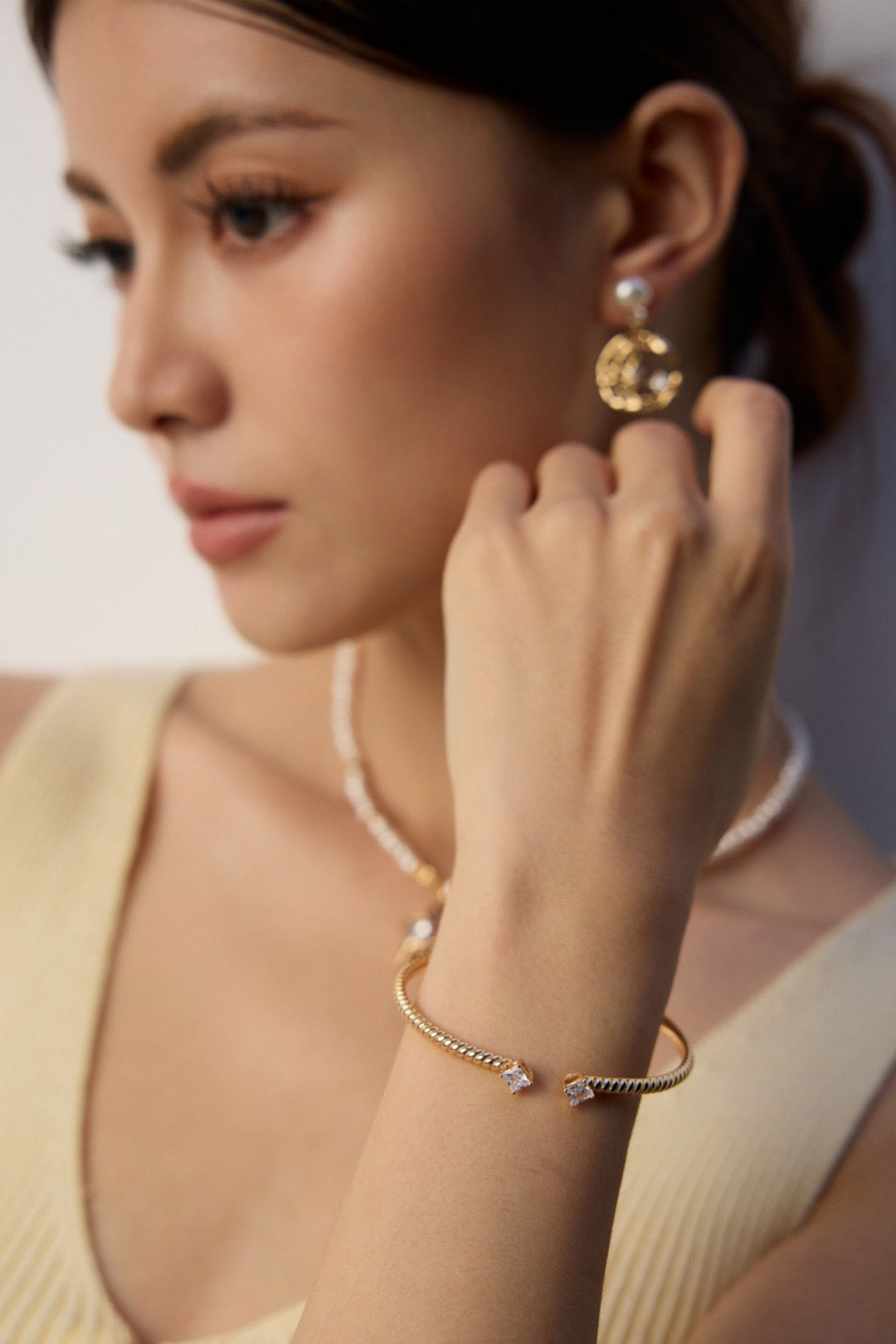 Polished Gold Bangle Bracelet