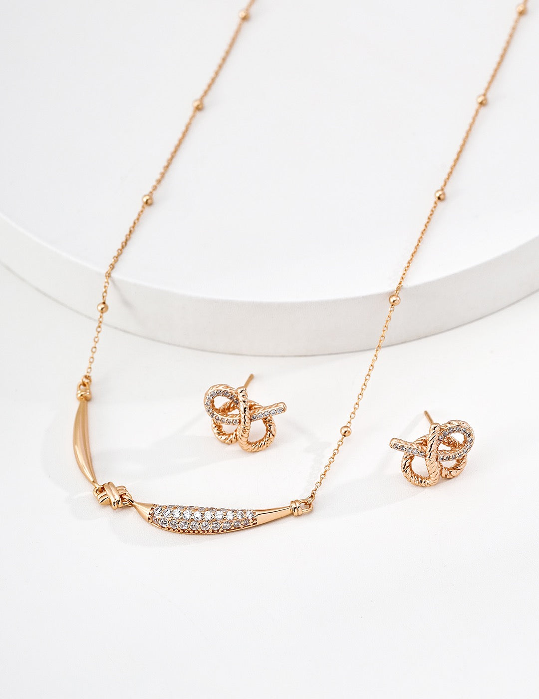 Sunset Bay Zircon Necklace