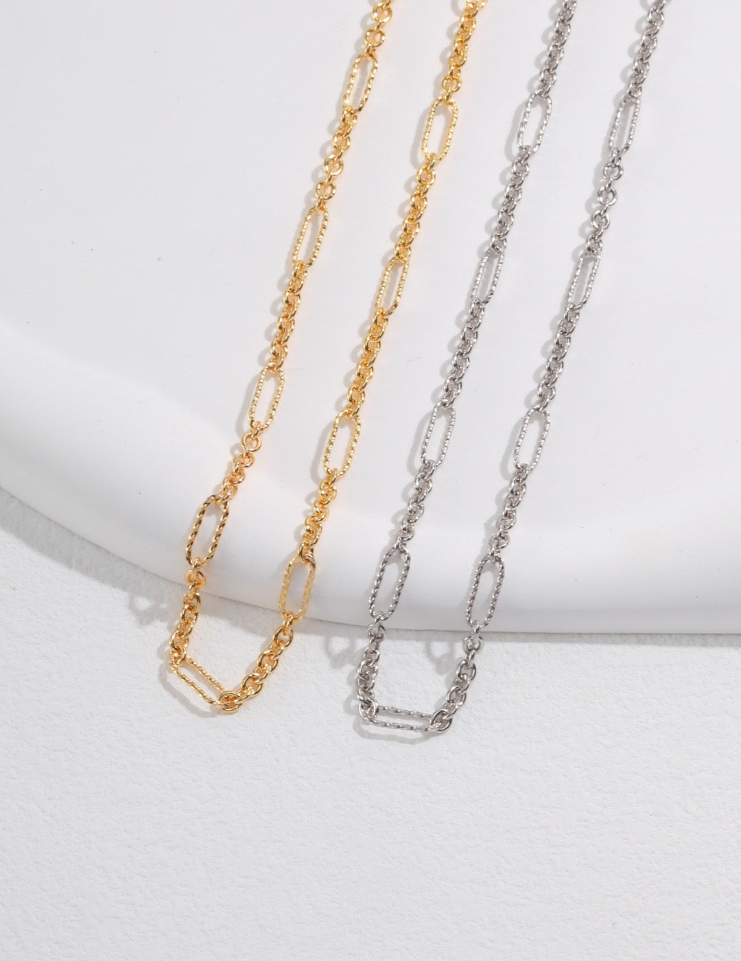 Gold Paper Clip Chain Necklace
