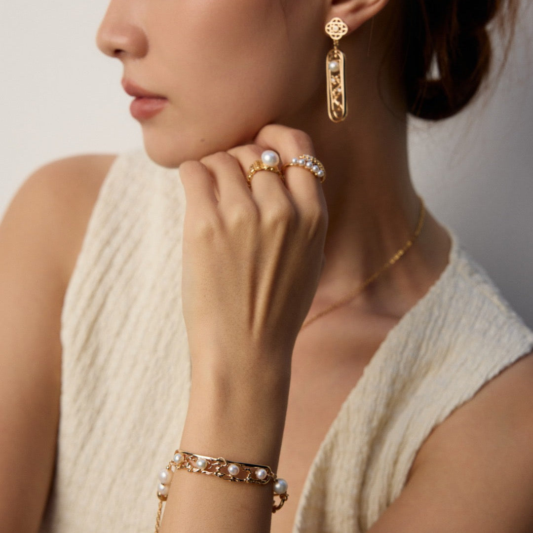 Gilded Reverie Bracelet