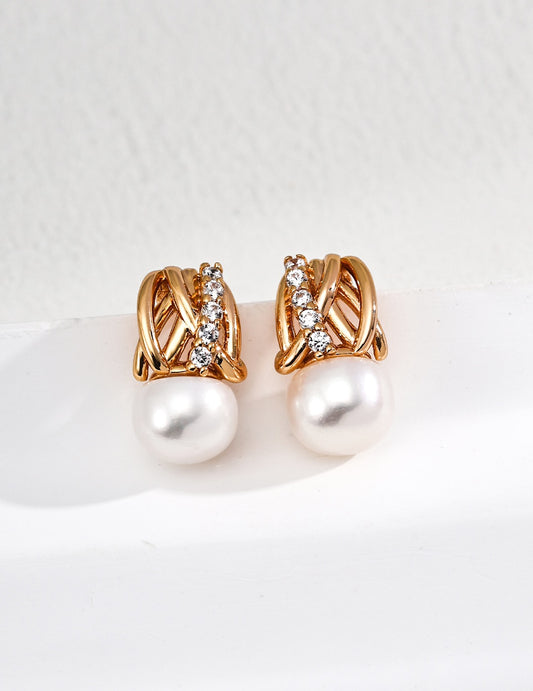 Star Trail · Natural Pearl & Zirconia Silver Earrings