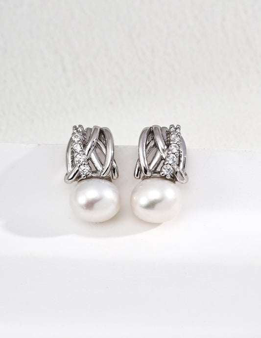 Star Trail · Natural Pearl & Zirconia Silver Earrings