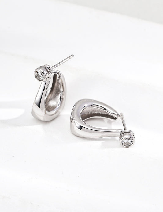 Every Bend · C-Hoop Zirconia Silver Earrings