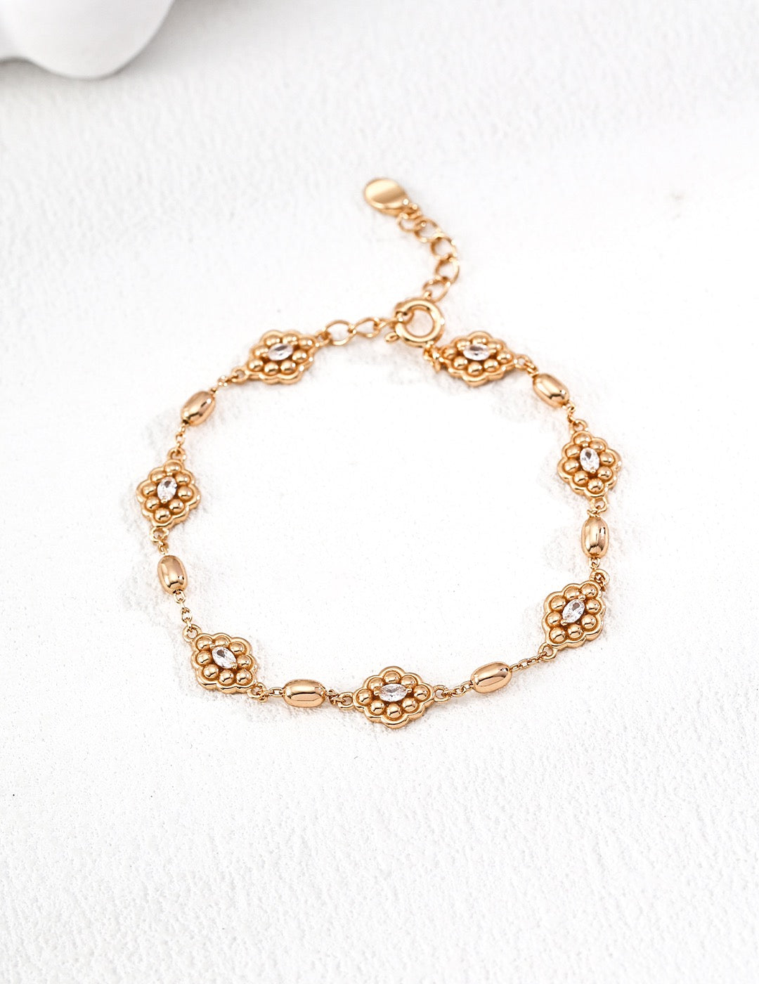 Chosen Elegance · Royal Zirconia Gold Bracelet