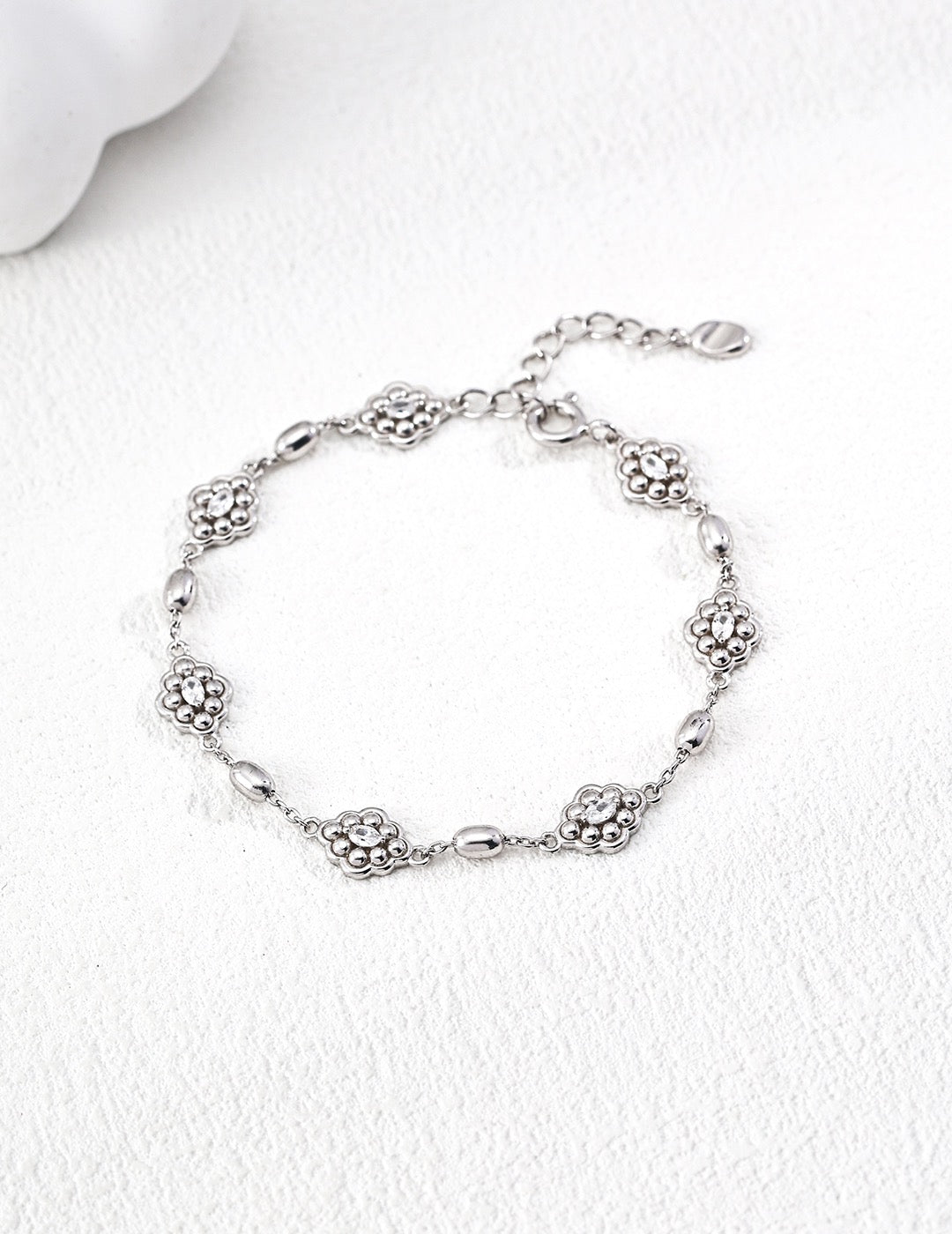 Chosen Elegance · Royal Zirconia Gold Bracelet