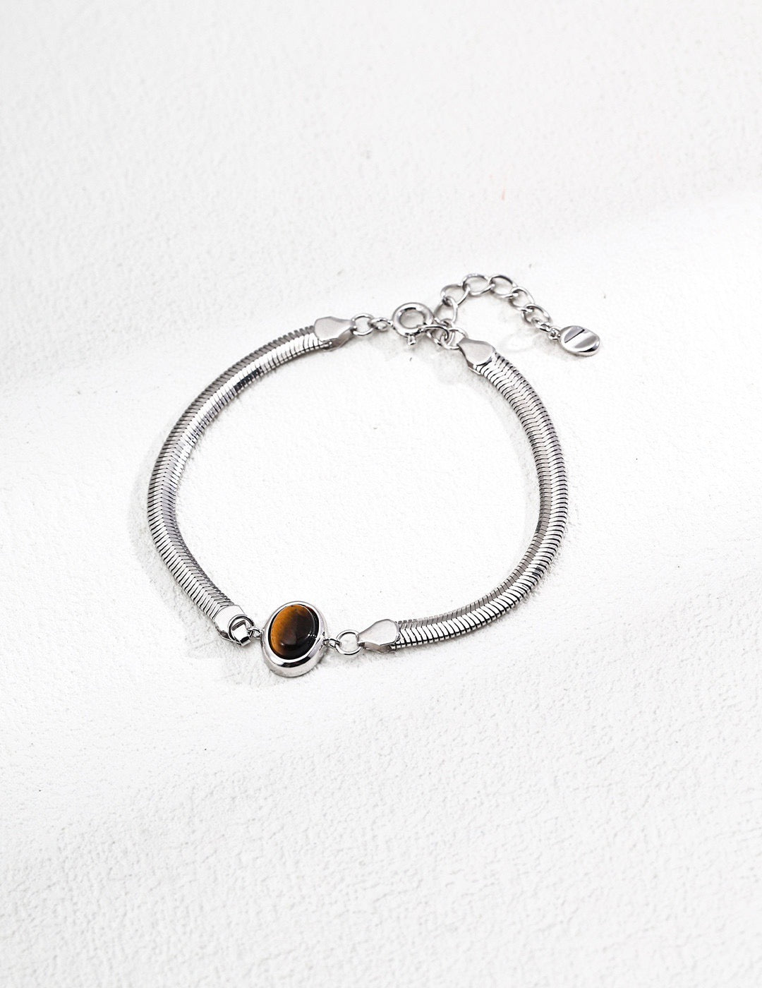 Soft Landing · Natural Lapis Lazuli & Tiger's Eye Bracelet